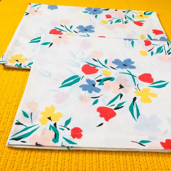 Vintage 80s Fieldcrest Spring Floral Bouquet Pillowcase Set of 2 - Retro Bedding - Picture 4 of 10